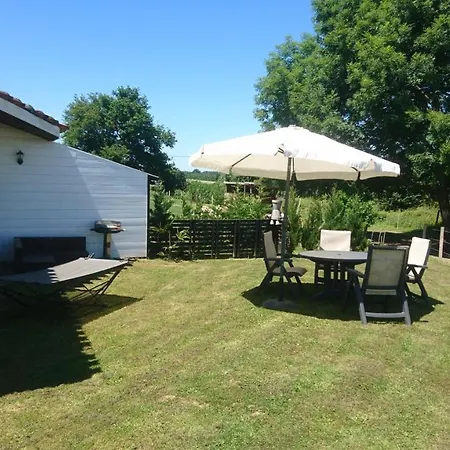 Sous Le Soleil Apartment